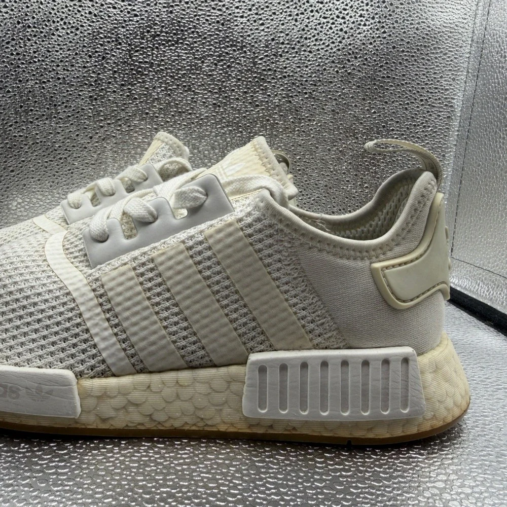 Size 9 Adidas NMD R1 Sneakers Mens Cream Good D96635 Gum Sole Boost Running Shoe